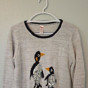 Holiday Time | Gray Sparkly Penguin Sweater Size Large